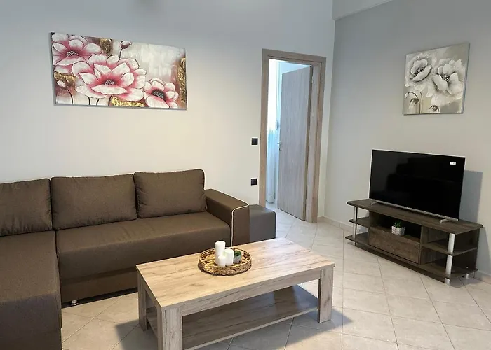 Little Nest - Luxury Living Апартаменты